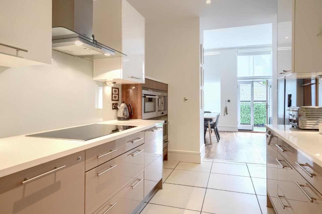 Luxury Seaside Apartment Eastbourne Ngoại thất bức ảnh